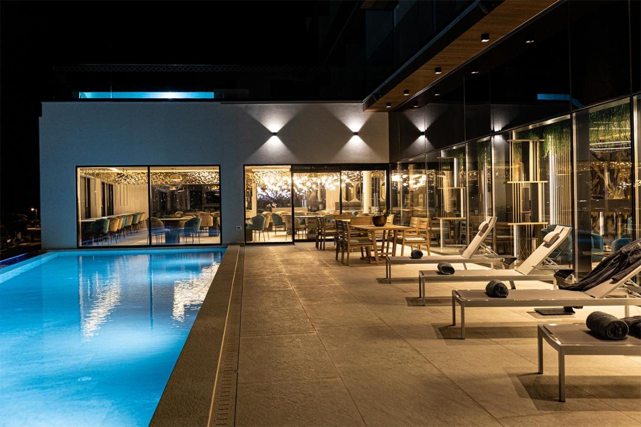 Marinus Beach Hotel Marina Exterior foto