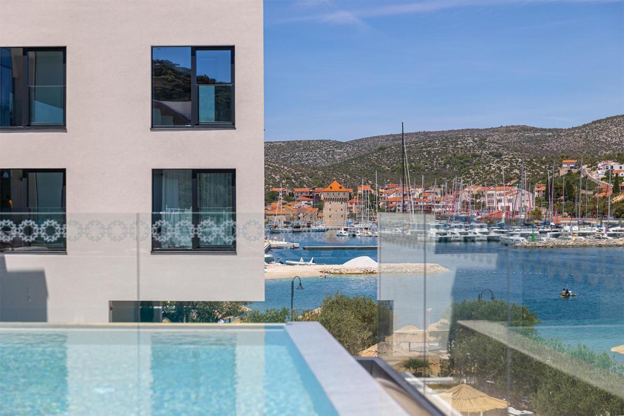 Marinus Beach Hotel Marina Exterior foto