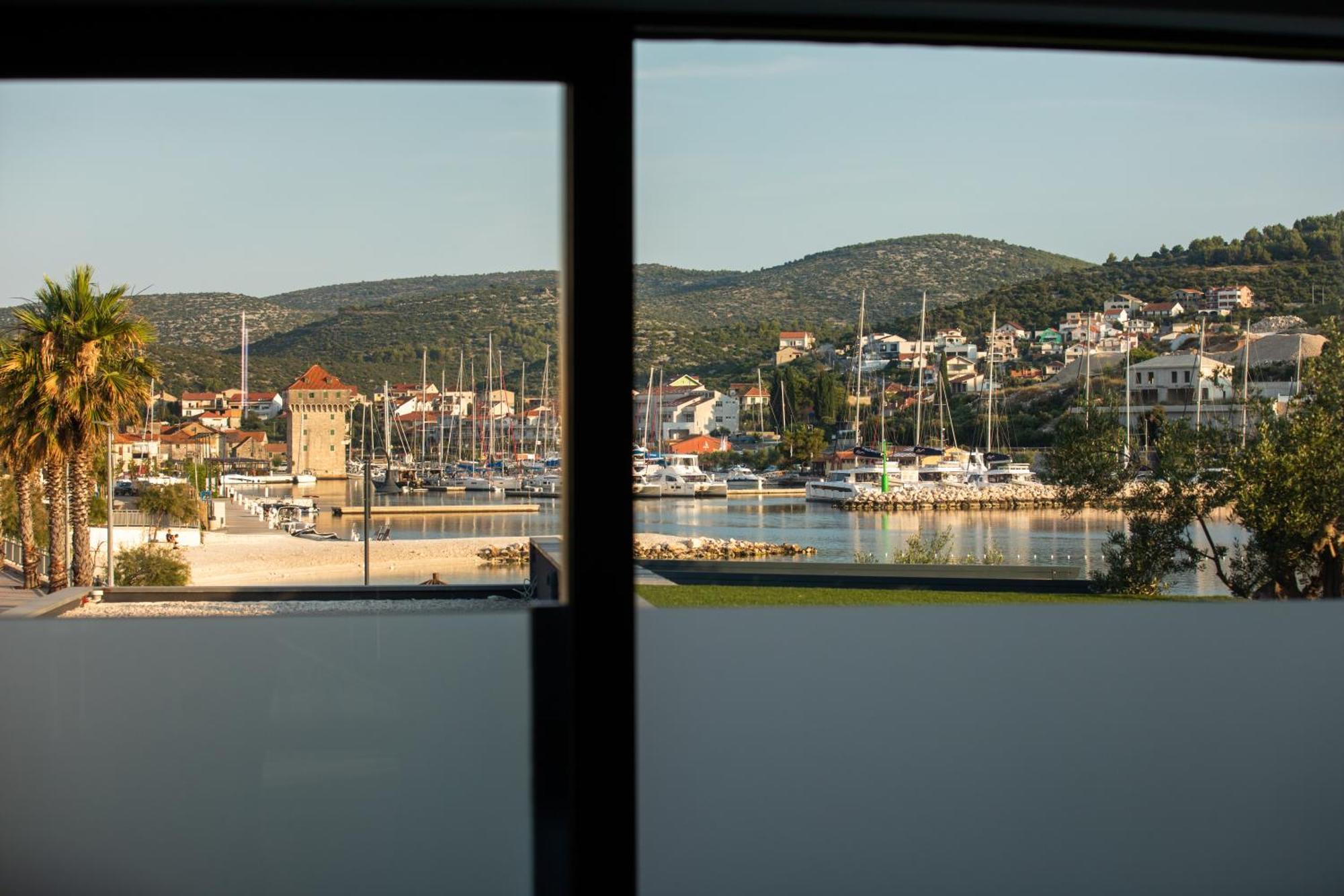 Marinus Beach Hotel Marina Exterior foto